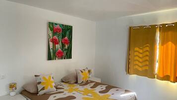 Comfort Twin Room | Blackout drapes, iron/ironing board, free WiFi