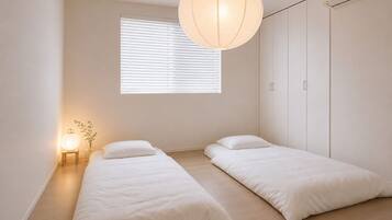 2 bedrooms, WiFi, bed sheets
