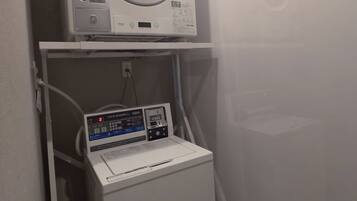 Deluxe Twin Room, Non Smoking | Interior