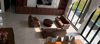 Aldeoz Villa Sentul