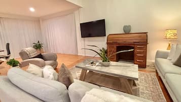 TV, books
