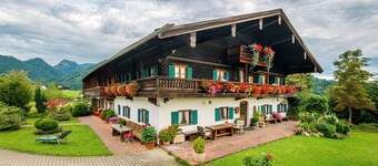 Vacation apartment Zellerberg 45 sqm, balcony, kitchenette, 1 bedroom, 1 bed-sitting room