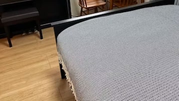 Desk, free WiFi, bed sheets