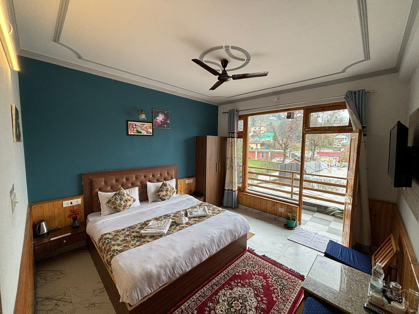 The Oasis Room | Free WiFi