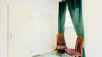 Basic Apartment | Interior