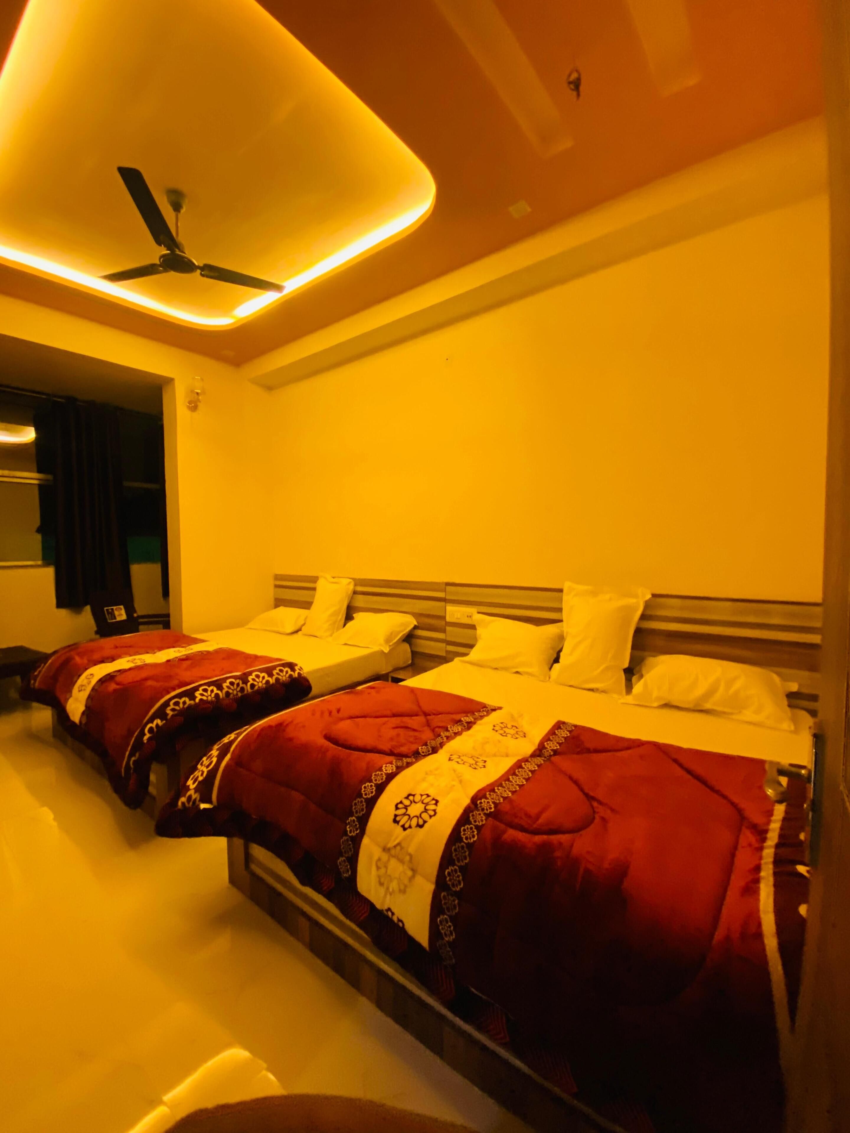 Deluxe Double Bed Room
