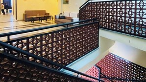 Lobby sitting area - Krishna Paradise (Jahazpur)