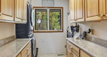 2-bedroom house in tranquil Grapeview perfect for relaxing getaways