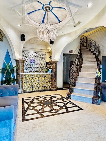 Reception. Palette - Near Amanjaya Mall Formerly El-Zahraa