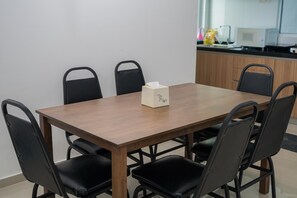 Dining - Trival Broadway Hut Homestay @ Sri Indah Sandakan (Sandakan)