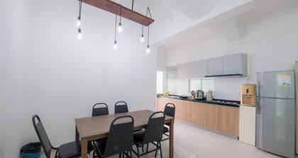 Trival Broadway Hut Homestay @ Sri Indah Sandakan