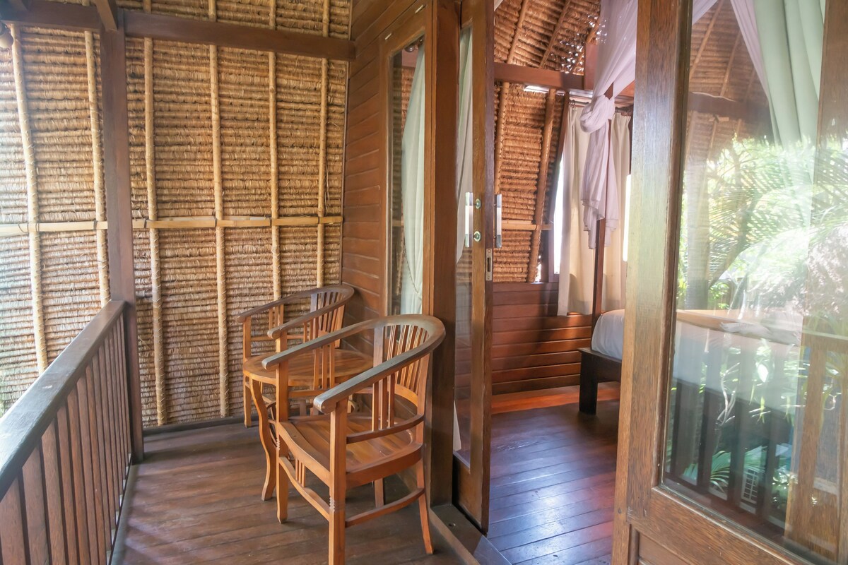 Hiên