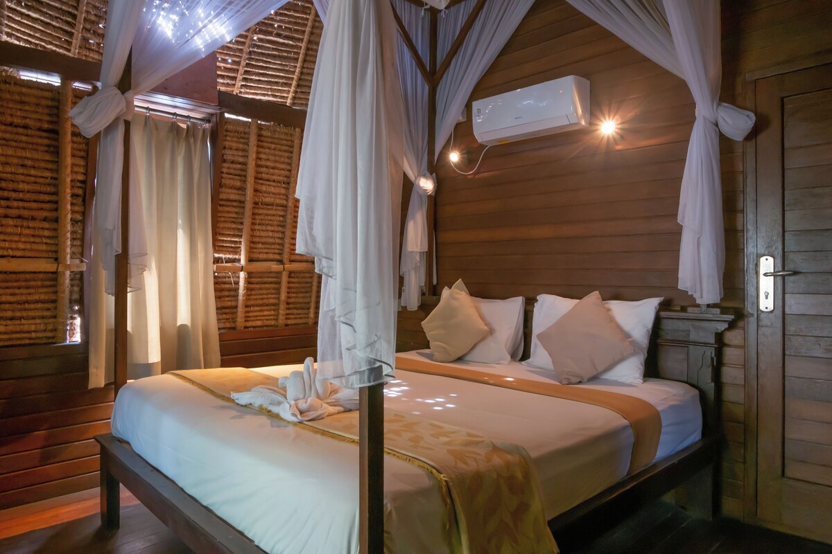 Phòng (Lumbung Hut) | Truy cập Internet không dây miễn phí, bộ trải giường 