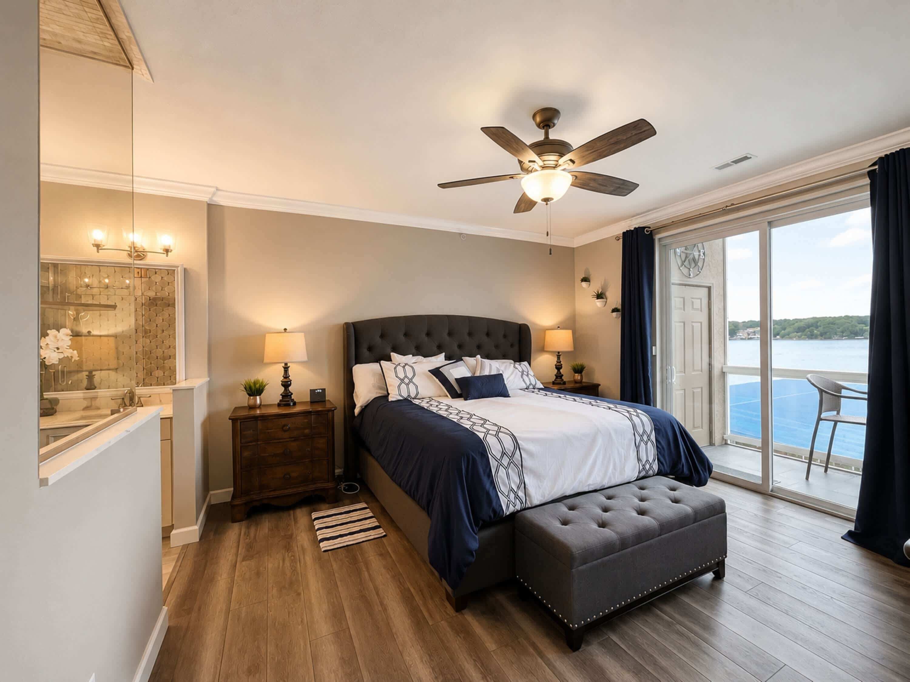 3 habitaciones, tabla de planchar con plancha, wifi y ropa de cama 