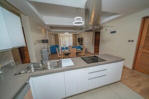 Deluxe appartement | Privékeuken