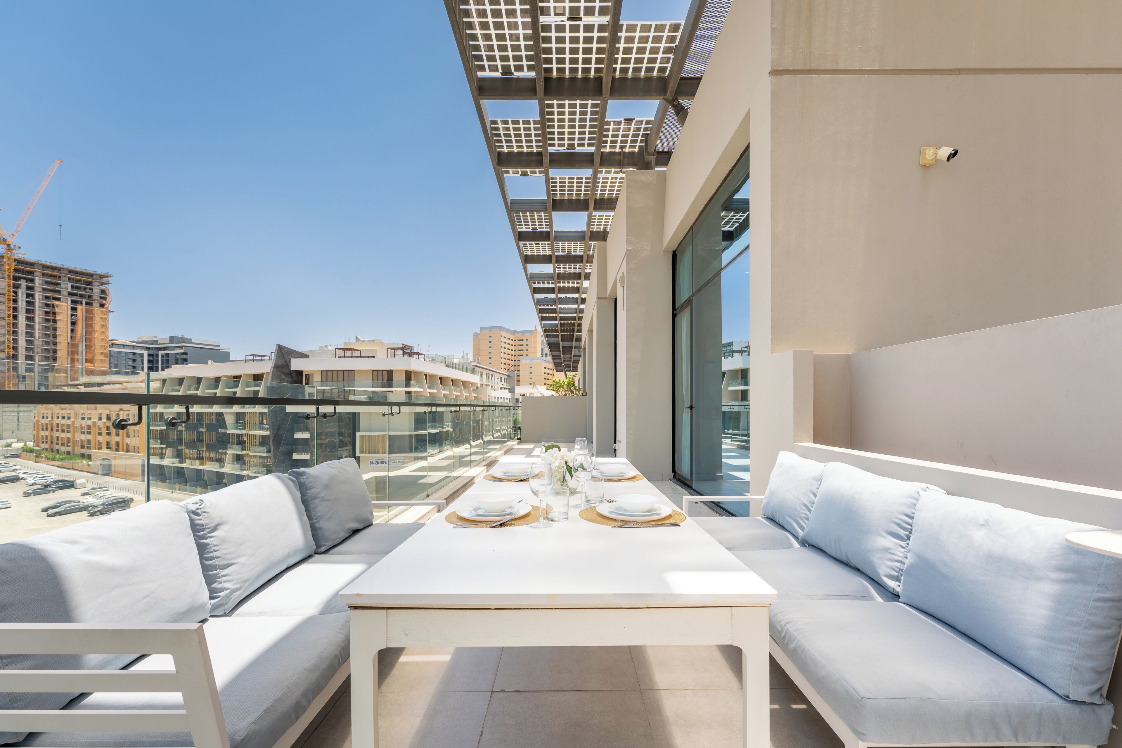 Ático de lujo, 2 habitaciones, Aire acondicionado, vistas a la ciudad | Restaurante al aire libre