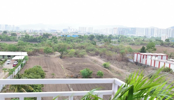 Studio Suite | Terrace/patio - Vibestayz Omkar Hinjawadi (Pune)