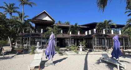 Puerto Paraiso Hostel