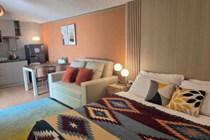 House, Garden Area | Desk, blackout drapes, iron/ironing board, free WiFi - Sathorn Hideaway (Bangkok)