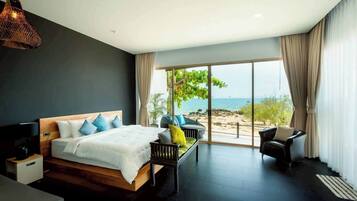 Grand Premiere Sea View