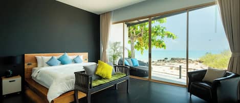 In-room safe, desk, iron/ironing board (on request), free WiFi