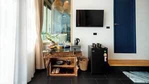 Phòng đôi Grand, quang cảnh biển | Két bảo mật tại phòng, bàn, bàn ủi/dụng cụ ủi quần áo 
