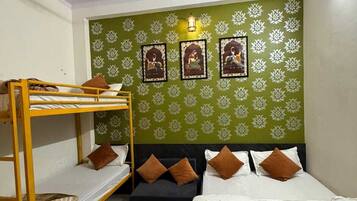 Chambre Quadruple Deluxe | Wi-Fi gratuit