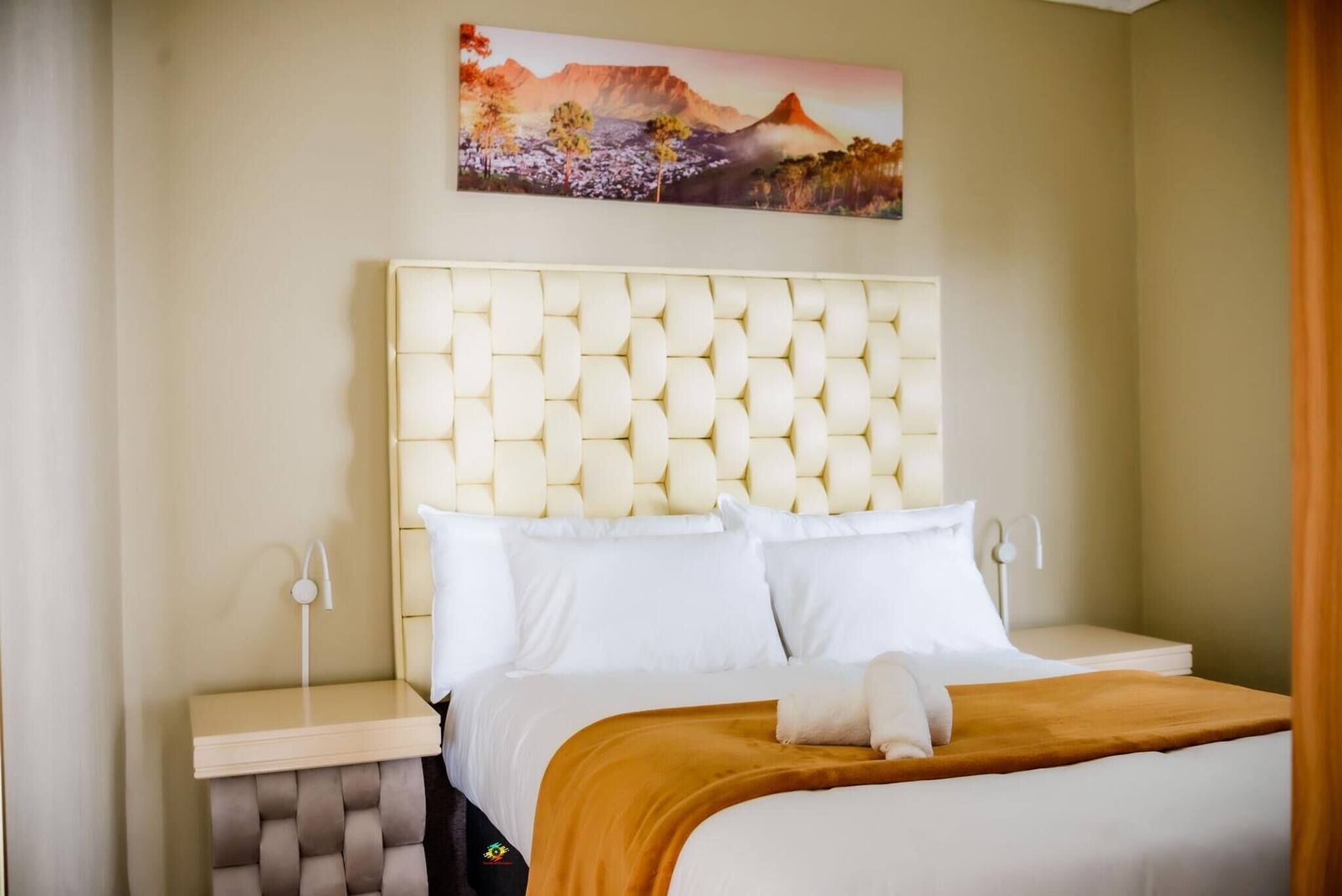 Fer et planche à repasser, accès Internet, draps fournis