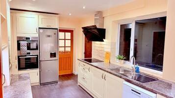 Fridge, microwave, toaster