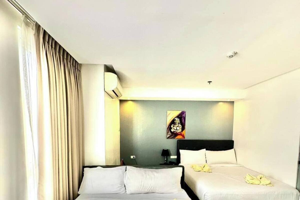 Triple Room | Down comforters, WiFi (free), bed sheets