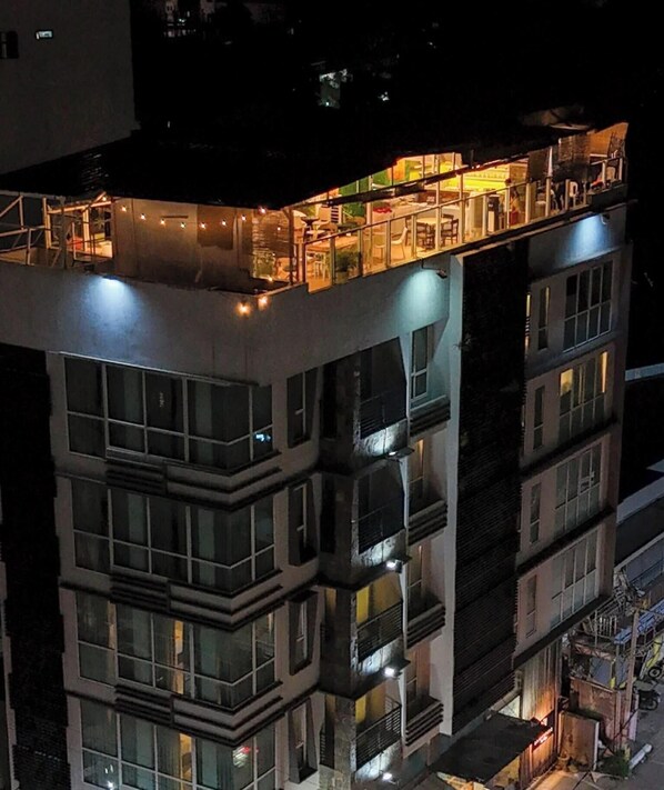Exterior - The Upperhouse Hotel  (Cagayan de Oro)
