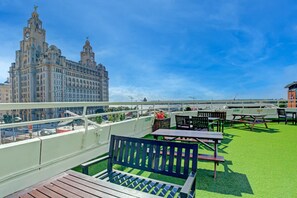 Unclassified image, 4 of 40, button - Superior Double Room (Liverpool)