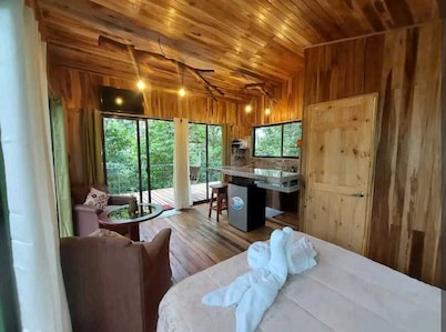 Jungle Living Tree Houses