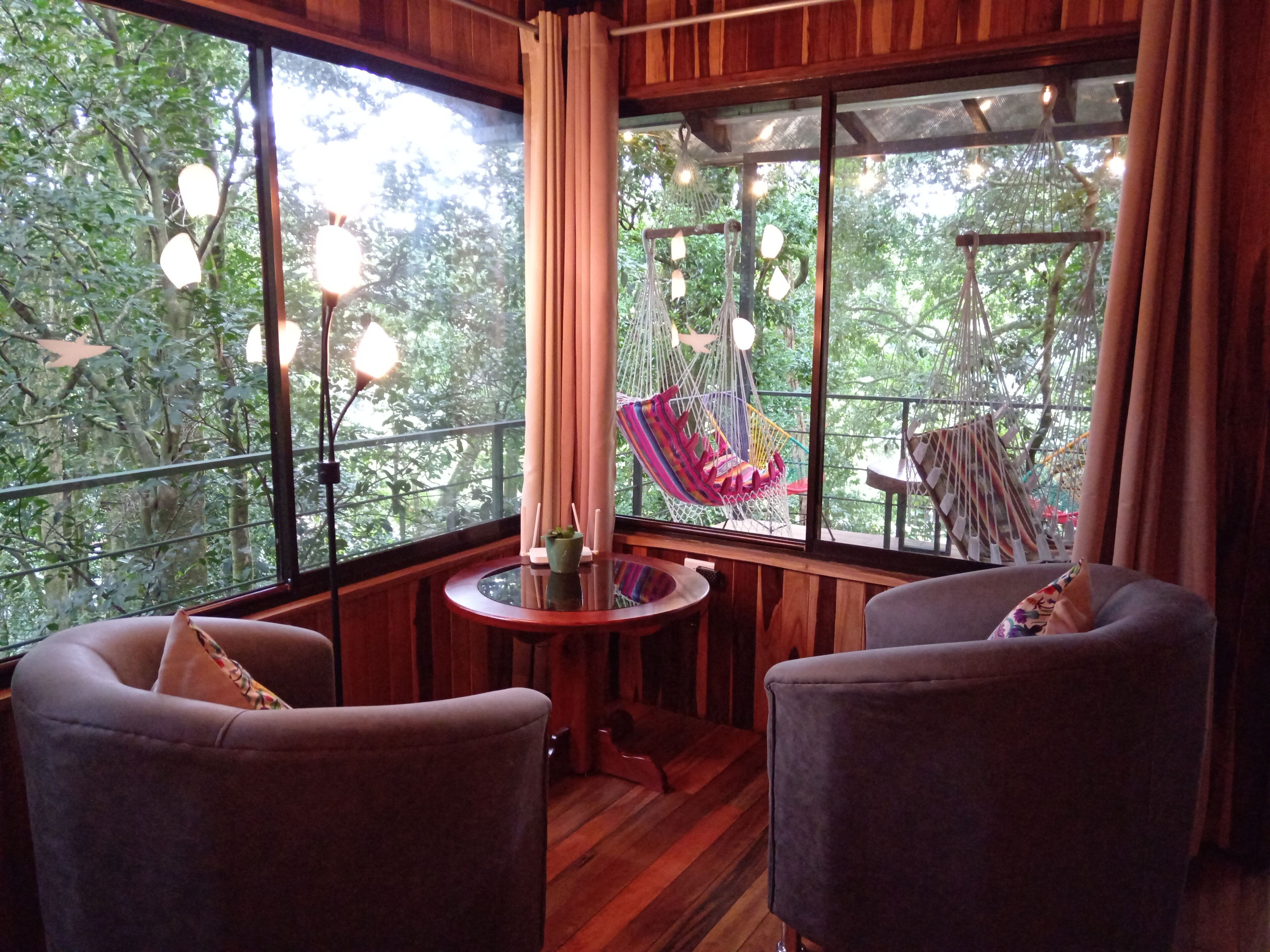Casa de árbol panorámica, balcón, vista a la montaña (Mono Aullador) | Wifi gratis 