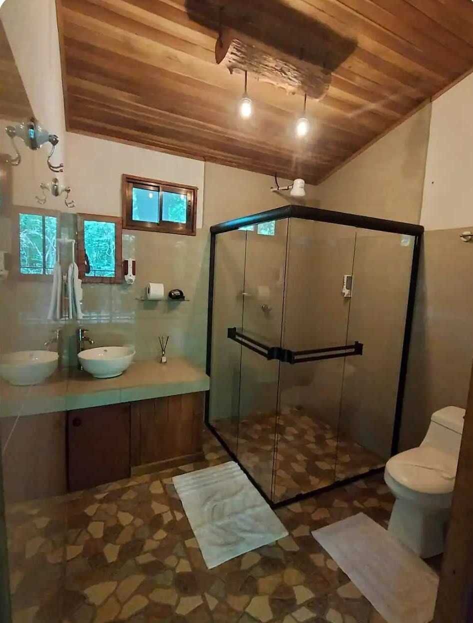 Bungalow có tầm nhìn toàn cảnh, quang cảnh núi (Aguti) | Phòng tắm