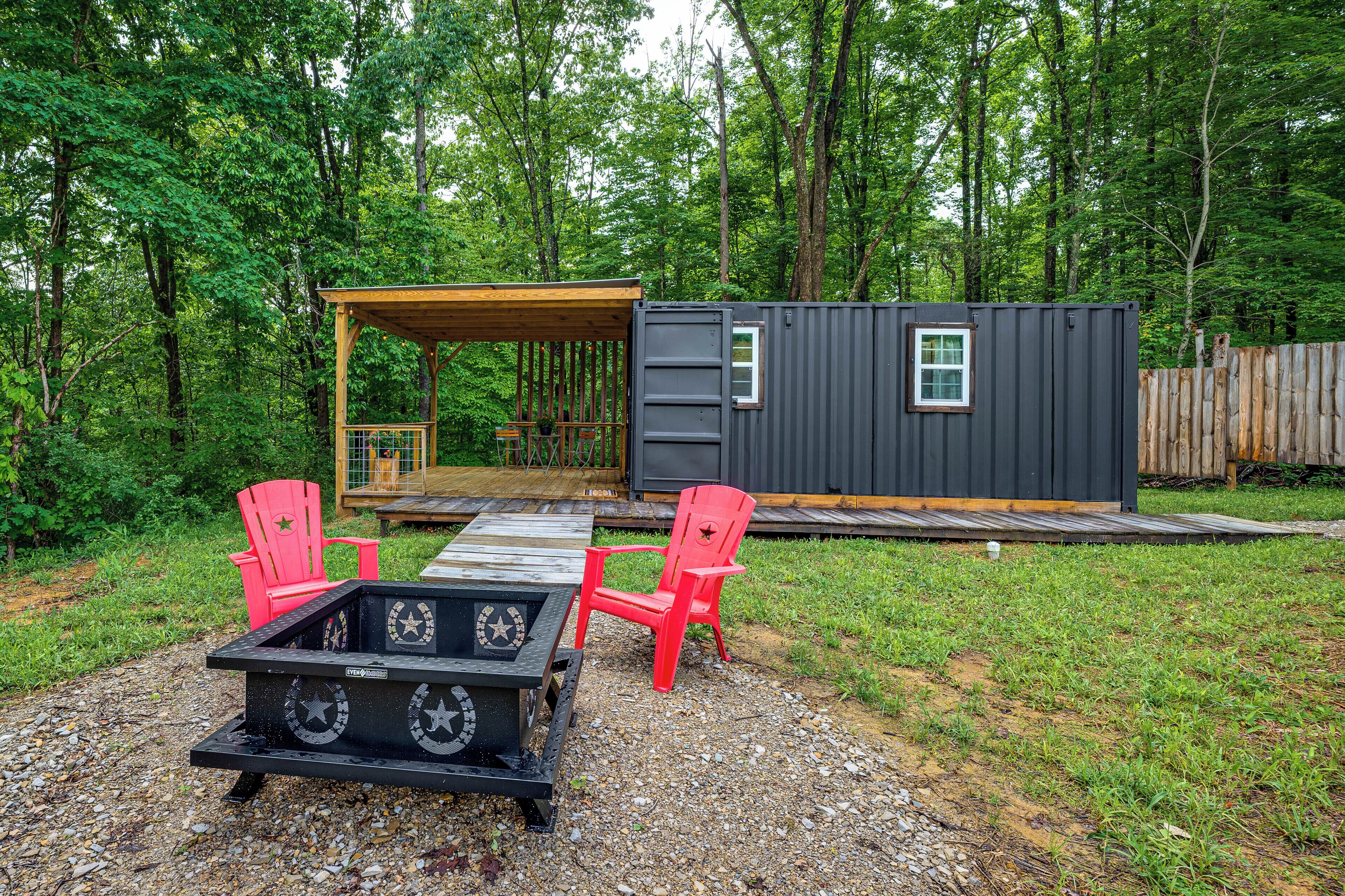 Cumberland Vacation Rental | Studio | 1BA | 200 Sq Ft