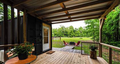 Tiny Cabin Nature Retreat Near Blue Rock