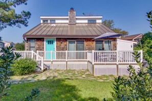 Exterior - Walk to Beaches: Family Getaway in Bethany Beach! (Bethany Beach)