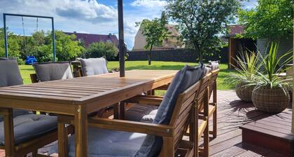 SeeZeit Muldestausee vacation home in Pouch on a 2,000 mÂČ plot - dog-friendly