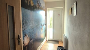 Standard Studio, Patio, Courtyard View | Interior