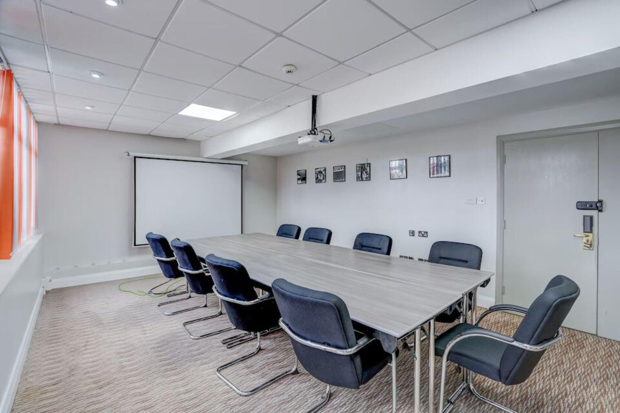 Meeting facility