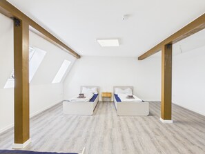 Room - Vrbo Property (Görlitz)