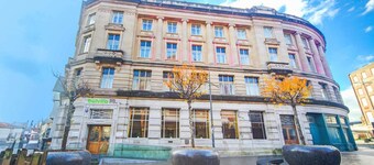 Belvilla Newport City Centre Hotel - Standard Family of 3 Room