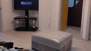 Interior - Modern Comfort and Convenience in South Quito (Pichincha)