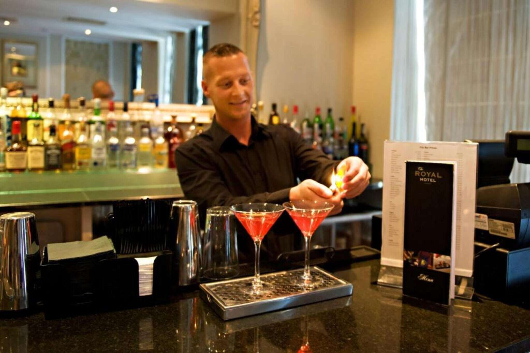 Bar (in der Unterkunft)