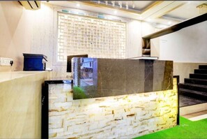 Reception - Hotel Park Palace (Mumbai)