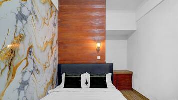 Desk, free WiFi, bed sheets