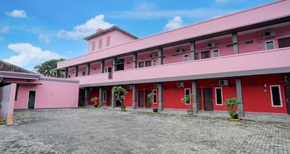 Yasmine Syariah Deluxe Retreat
