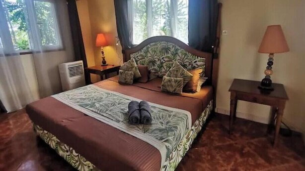 2 makuuhuonetta, silitysrauta/-lauta, Wi-Fi
