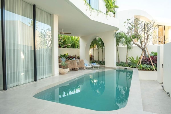 Kona Resort Pererenan - Canggu
